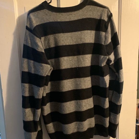 Burton Knit Sweater - Size L - Picture 1 of 2